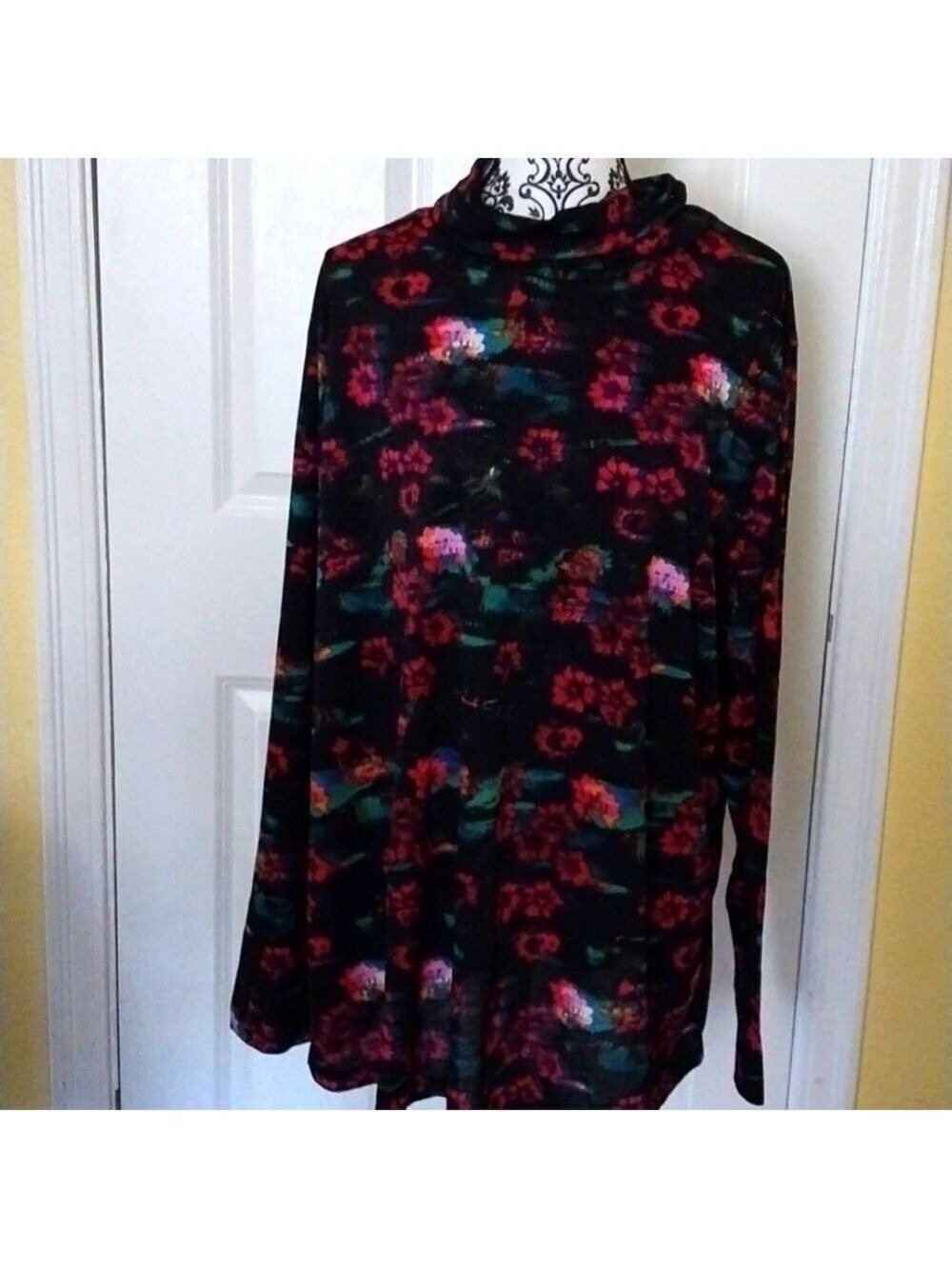 Rachel Comey X Target Long Sleeve Turtleneck  Kodak Red Floral NWT Size XXS - Picture 2 of 15